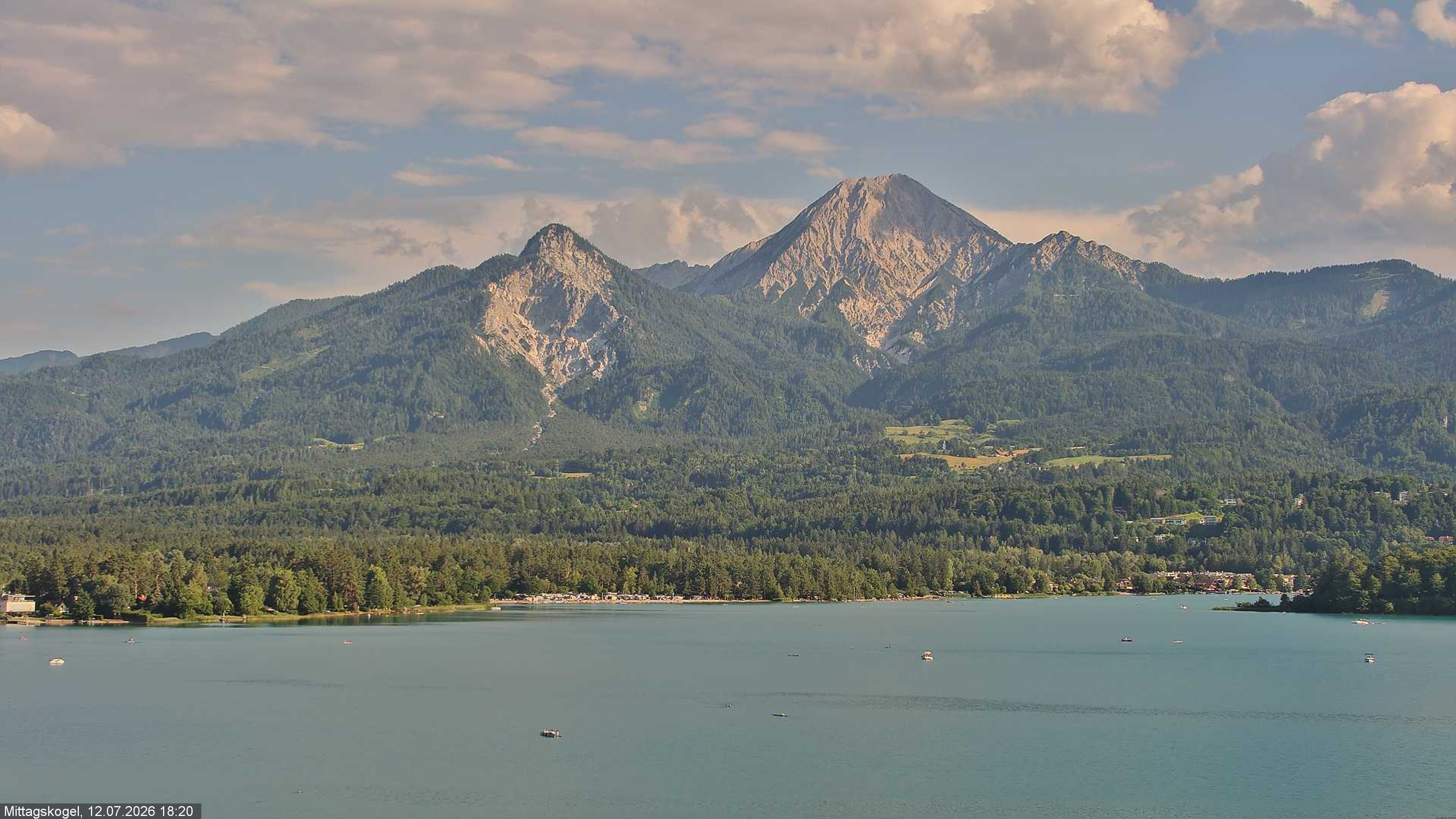 Archiv Foto Webcam Faaker See, Blickrichtung Mittagskogel