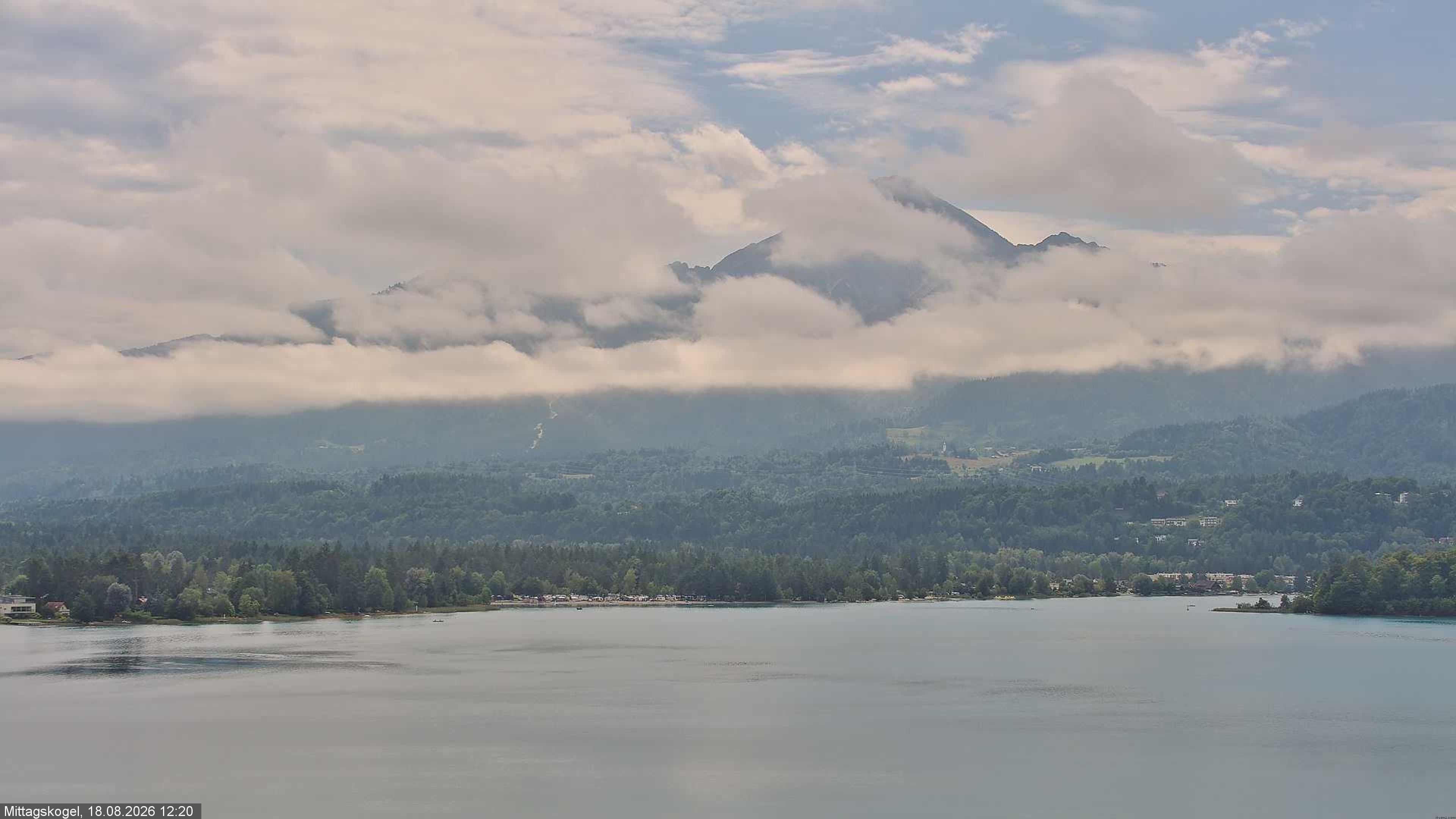 Archiv Foto Webcam Faaker See, Blickrichtung Mittagskogel