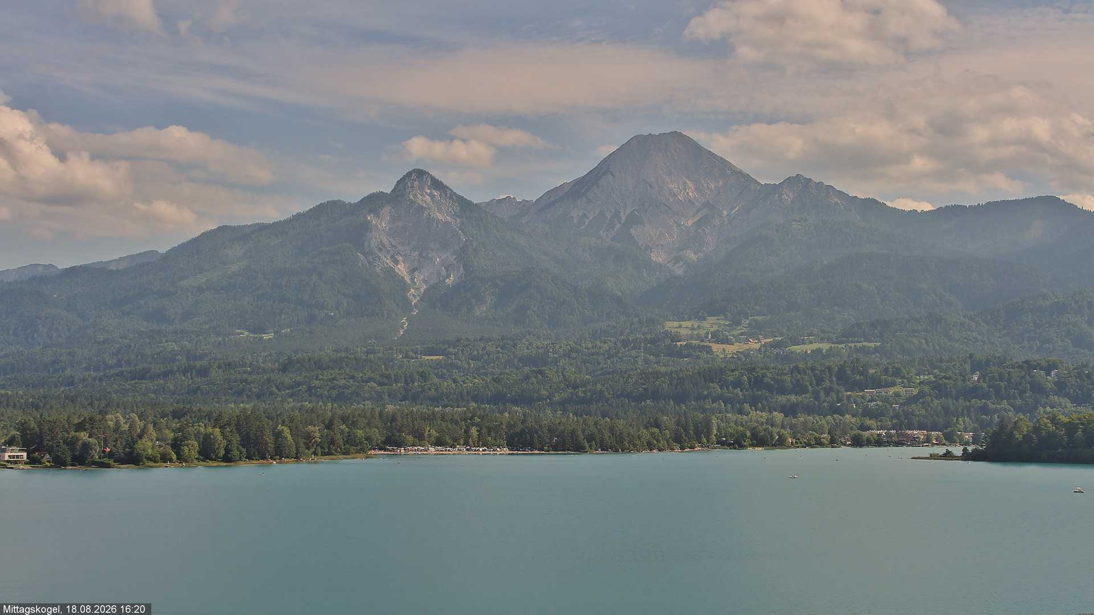 Archiv Foto Webcam Faaker See, Blickrichtung Mittagskogel