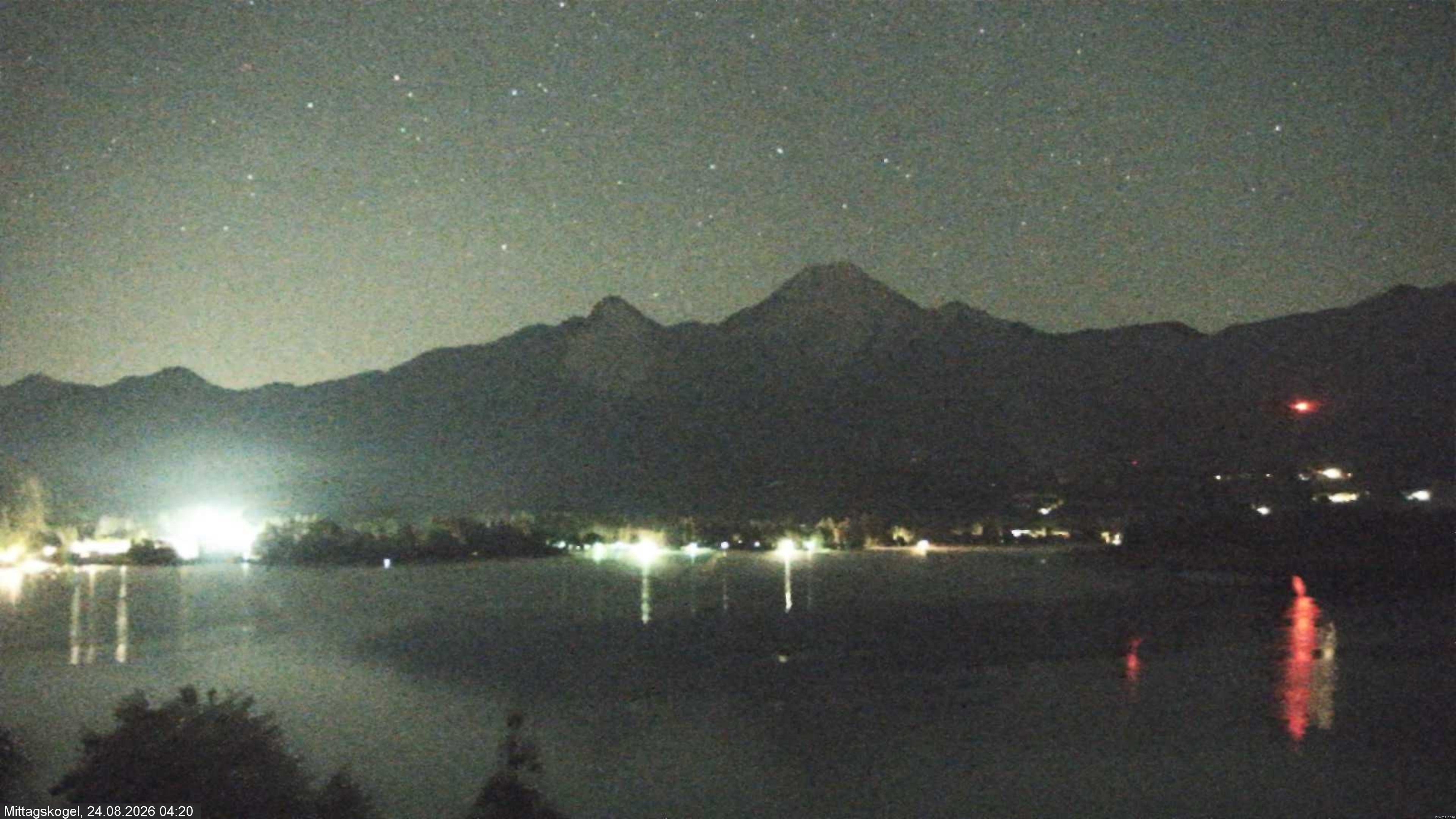 Archiv Foto Webcam Faaker See, Blickrichtung Mittagskogel