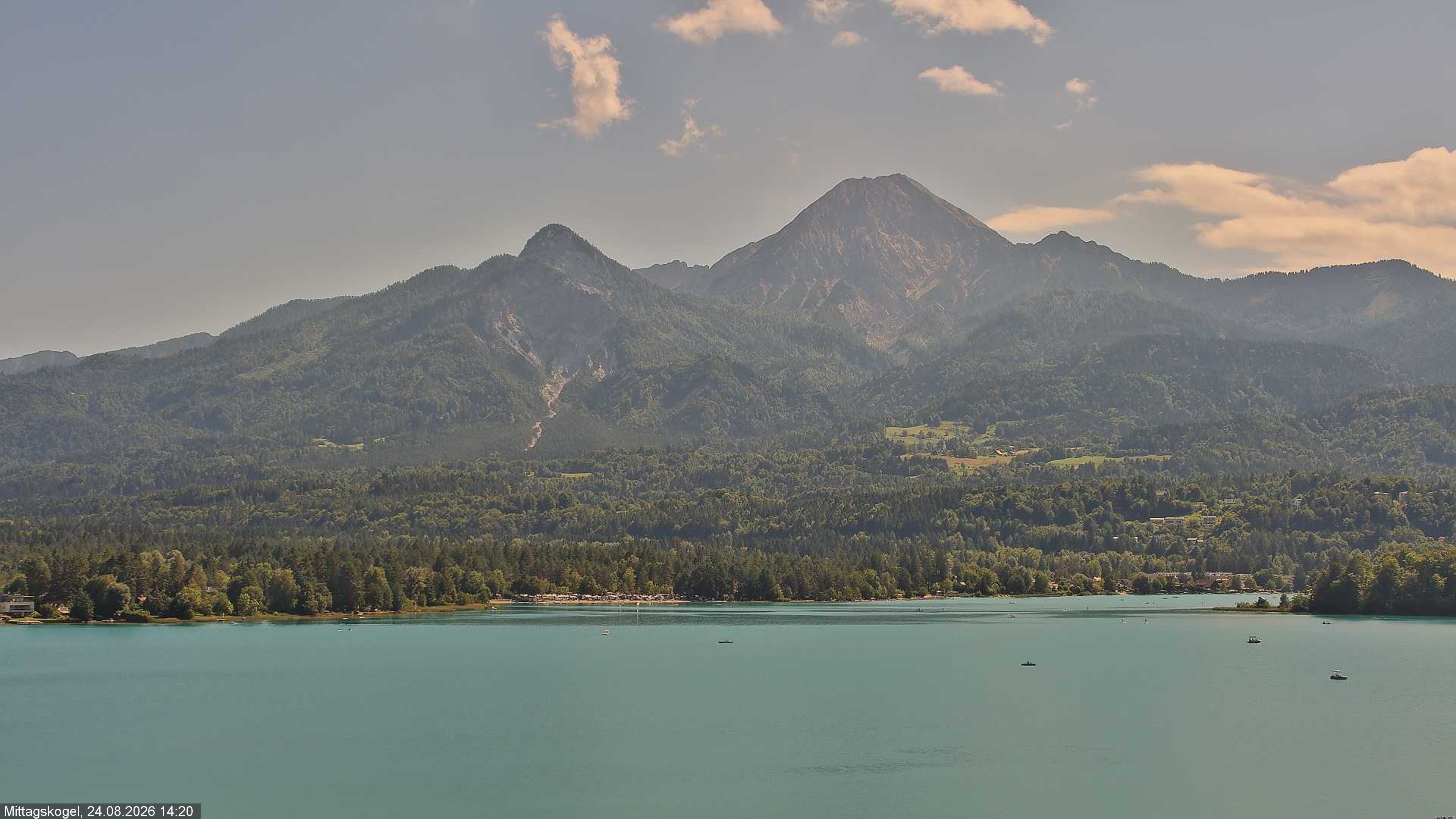 Archiv Foto Webcam Faaker See, Blickrichtung Mittagskogel