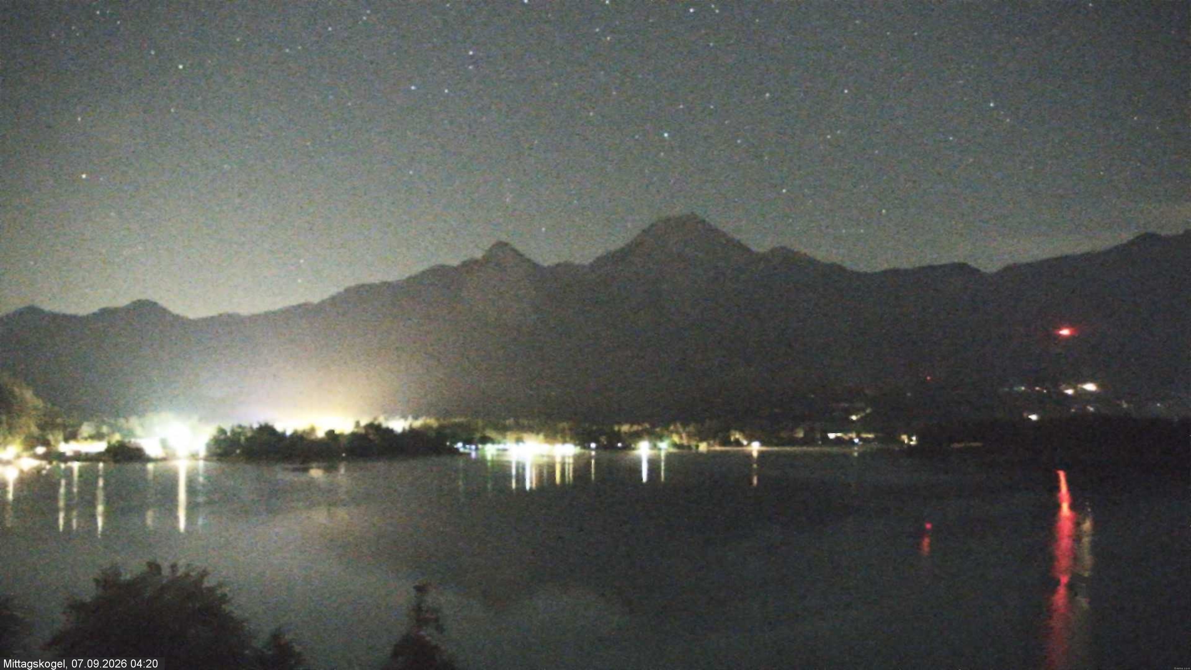 Archiv Foto Webcam Faaker See, Blickrichtung Mittagskogel
