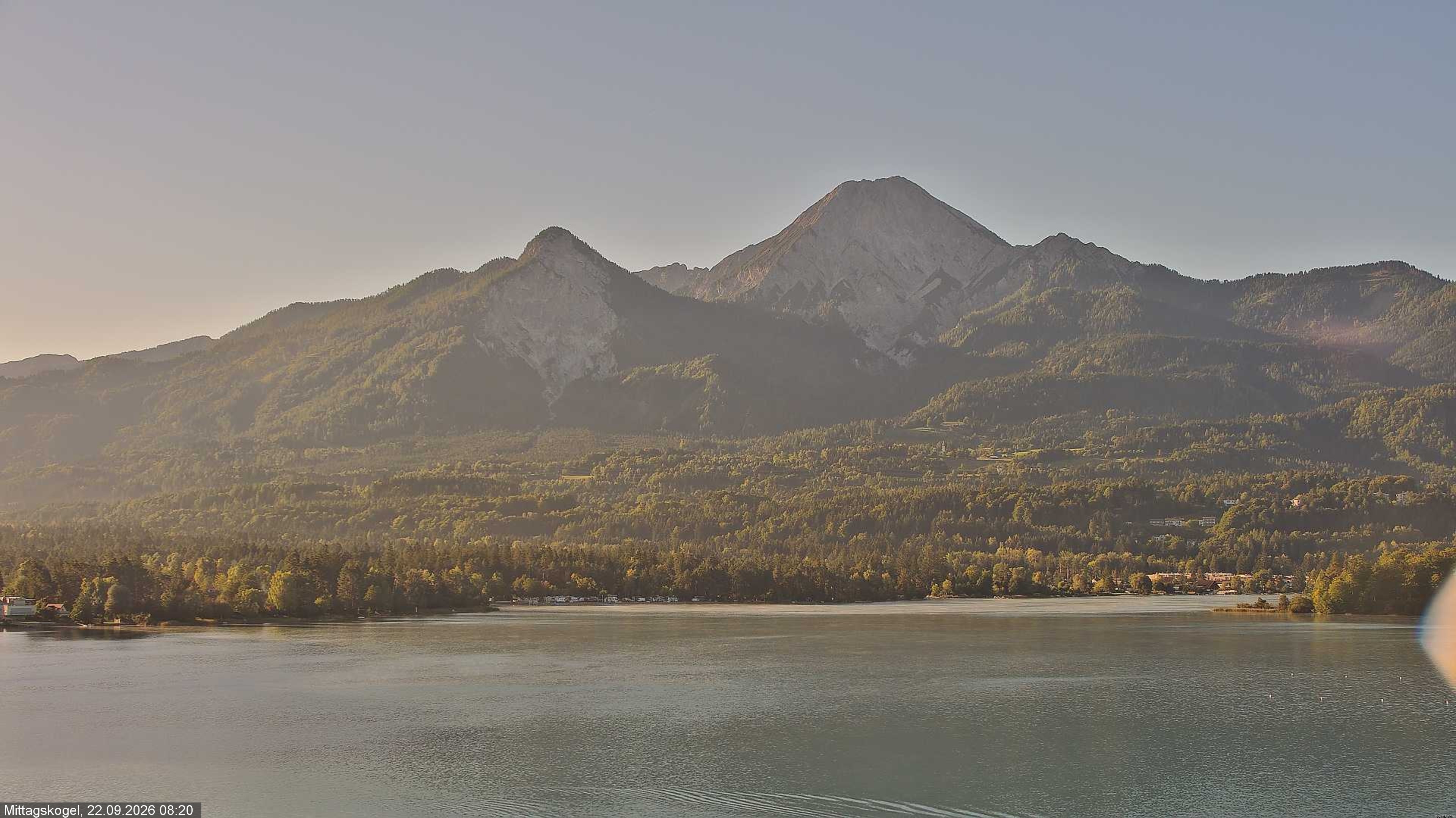 Archived image Webcam Mittagskogel mountain, Faaker See lake