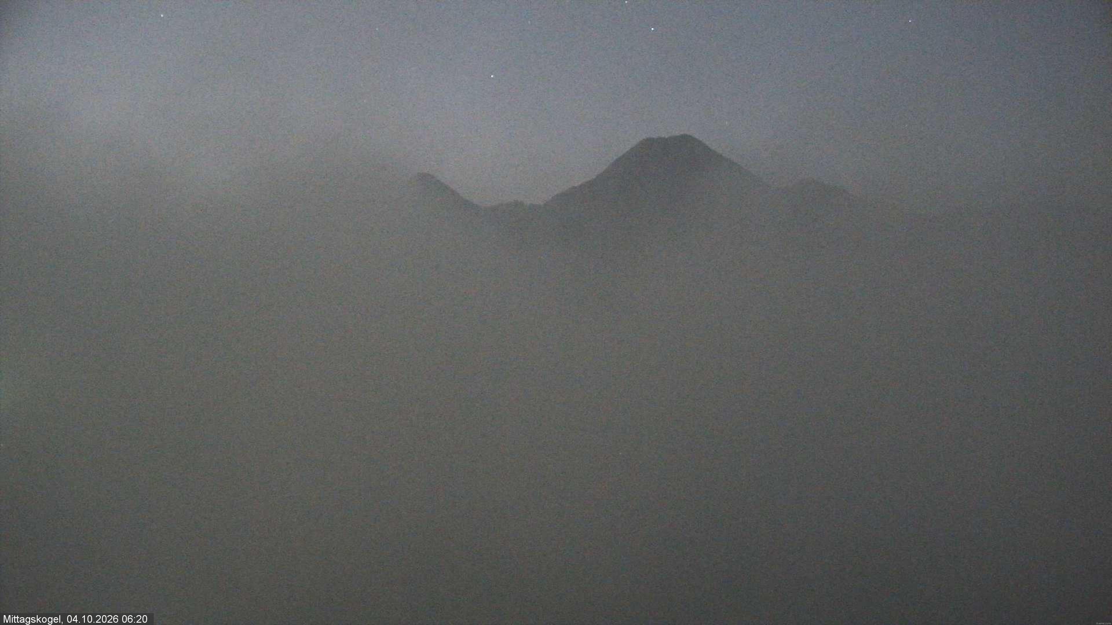 Archived image Webcam Mittagskogel mountain, Faaker See lake