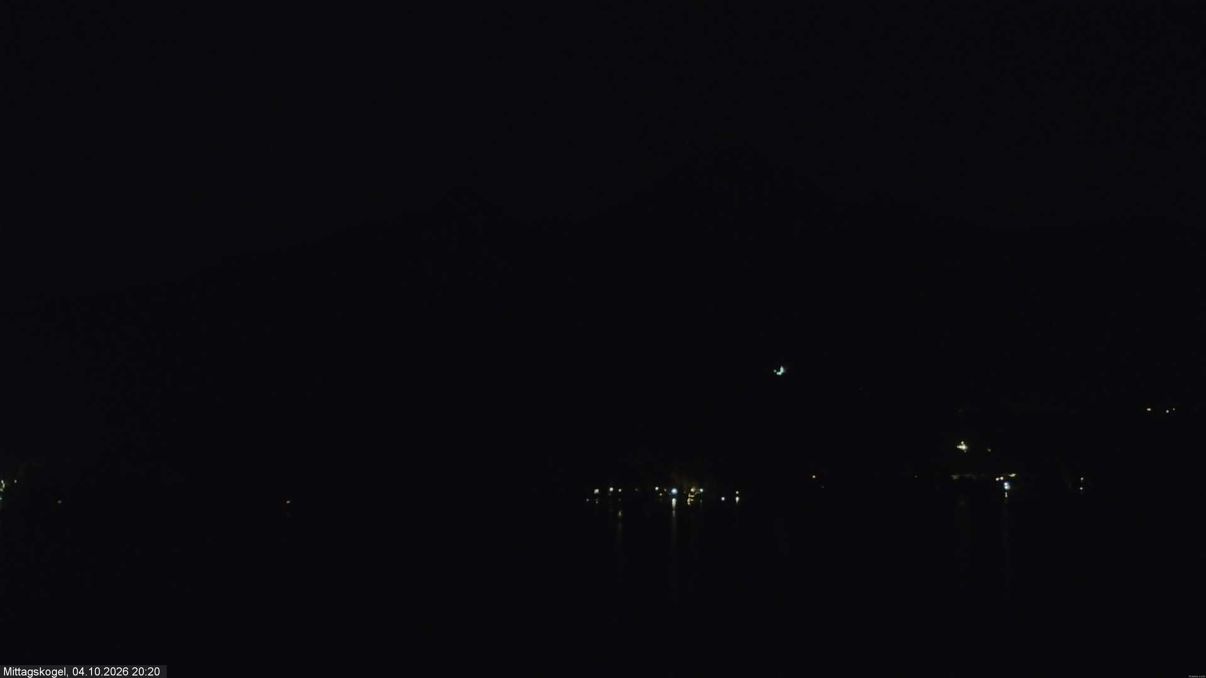Archiv Foto Webcam Faaker See, Blickrichtung Mittagskogel