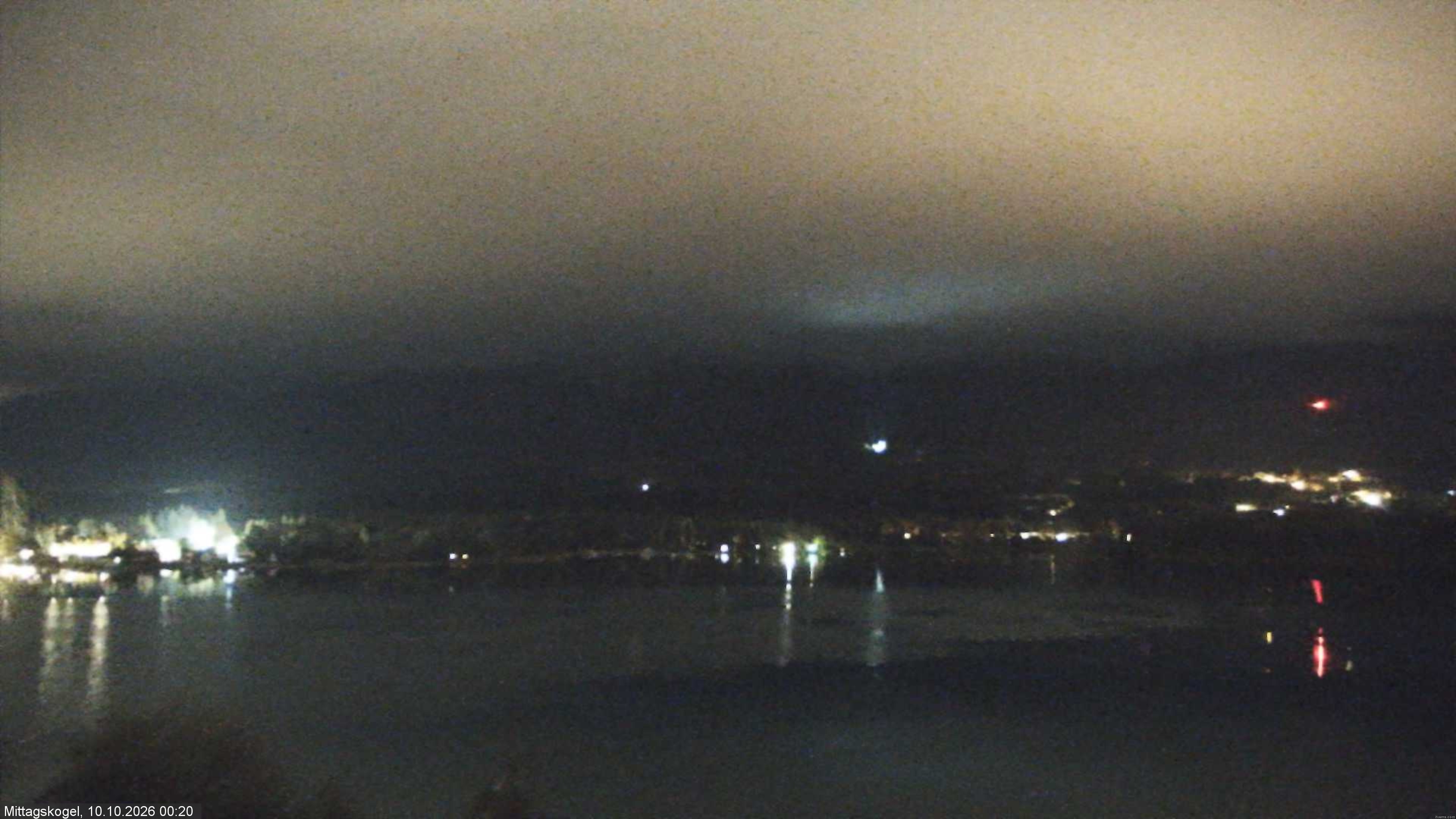 Archived image Webcam Mittagskogel mountain, Faaker See lake