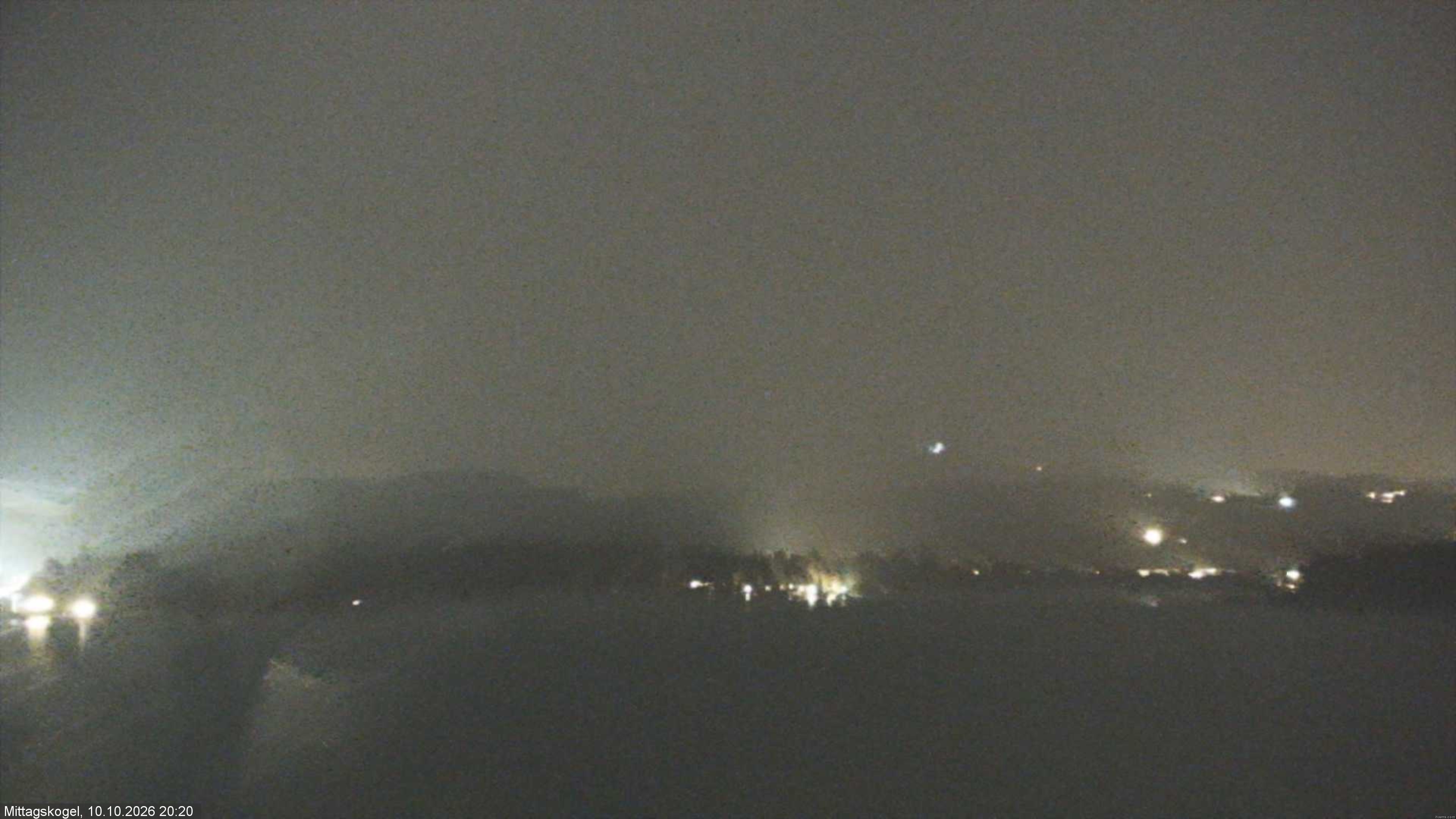 Archived image Webcam Mittagskogel mountain, Faaker See lake