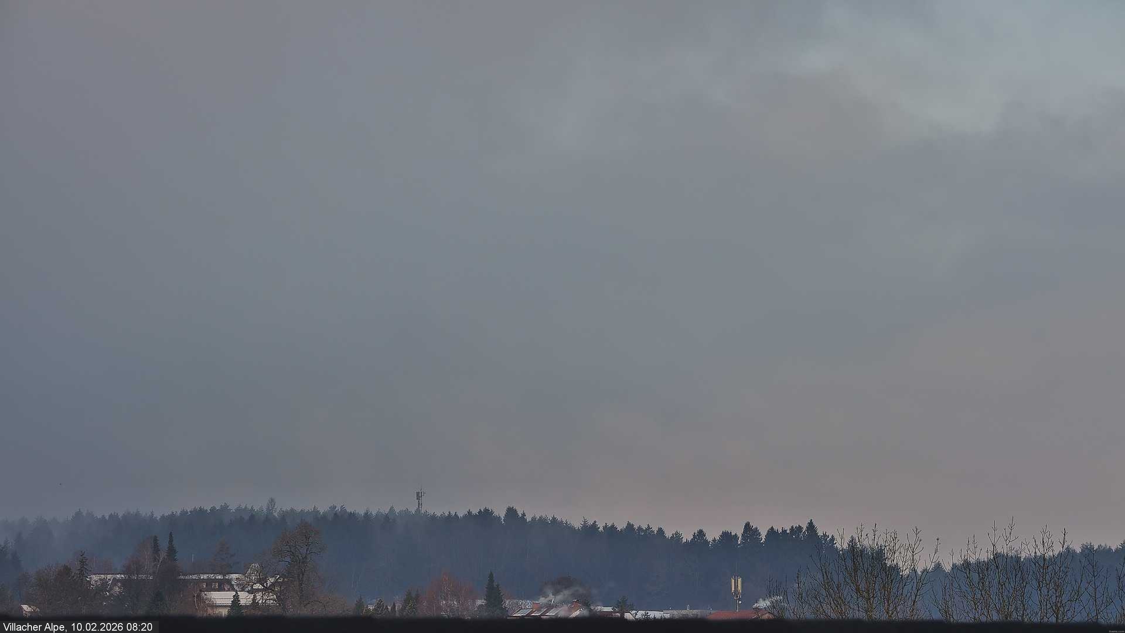 Archived image Webcam Faaker See lake and Villacher Alpe