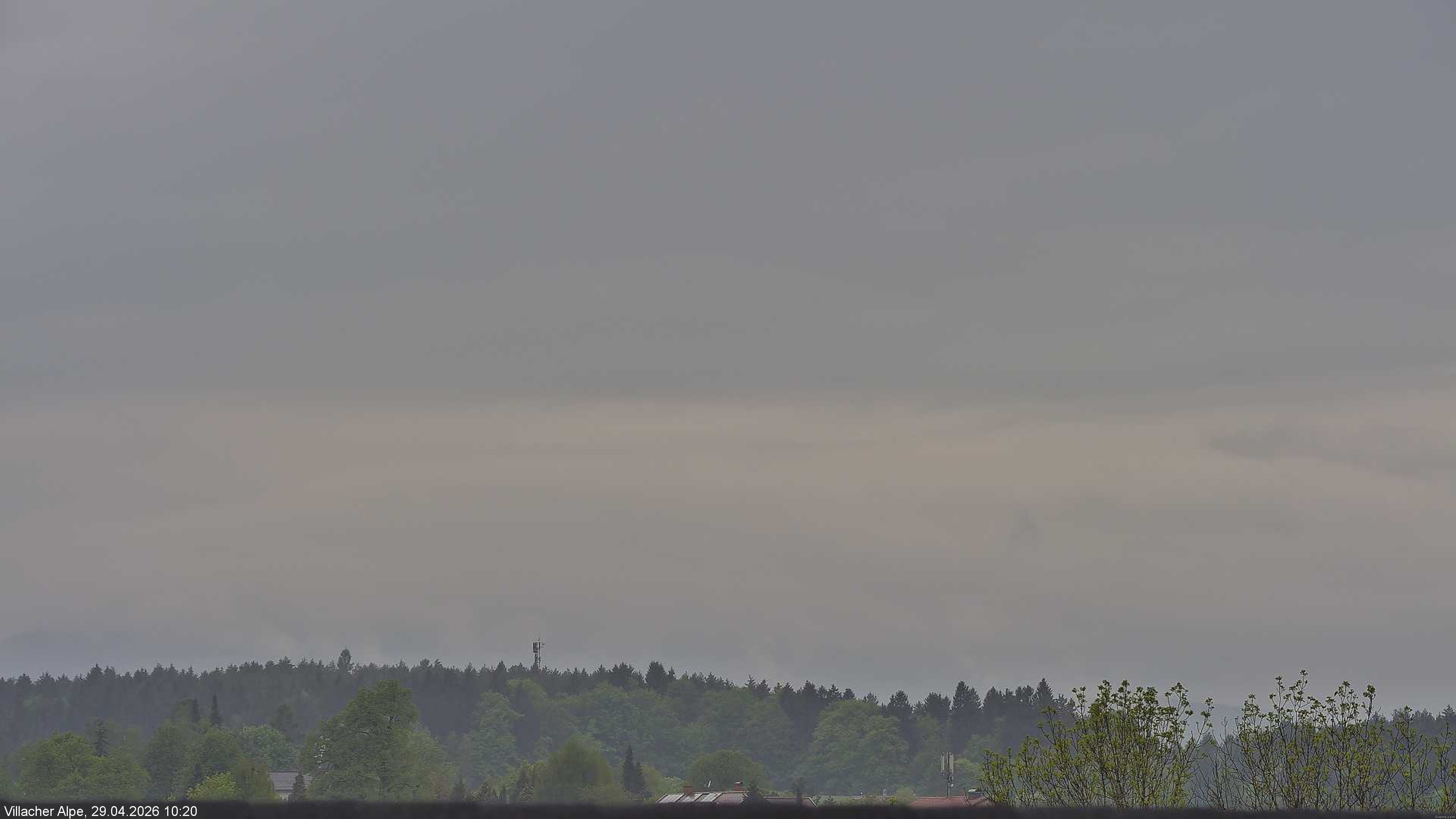 Archived image Webcam Faaker See lake and Villacher Alpe