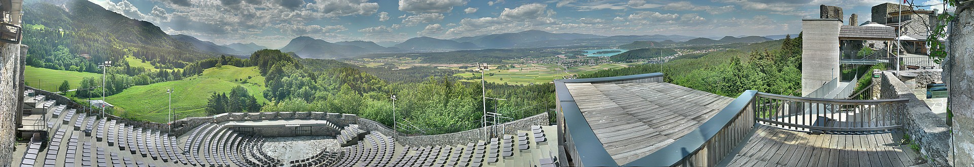 Archived image Webcam Finkenstein castle (Carinthia)