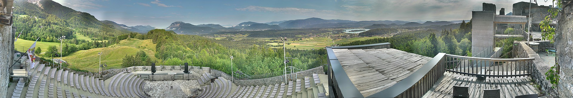 Archived image Webcam Finkenstein castle (Carinthia)
