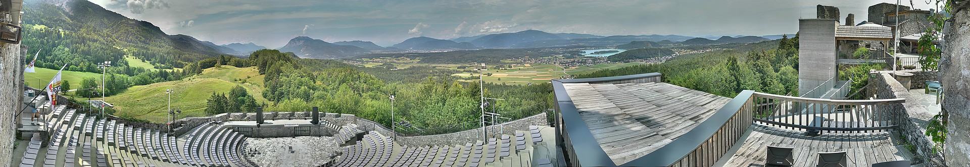 Archived image Webcam Finkenstein castle (Carinthia)