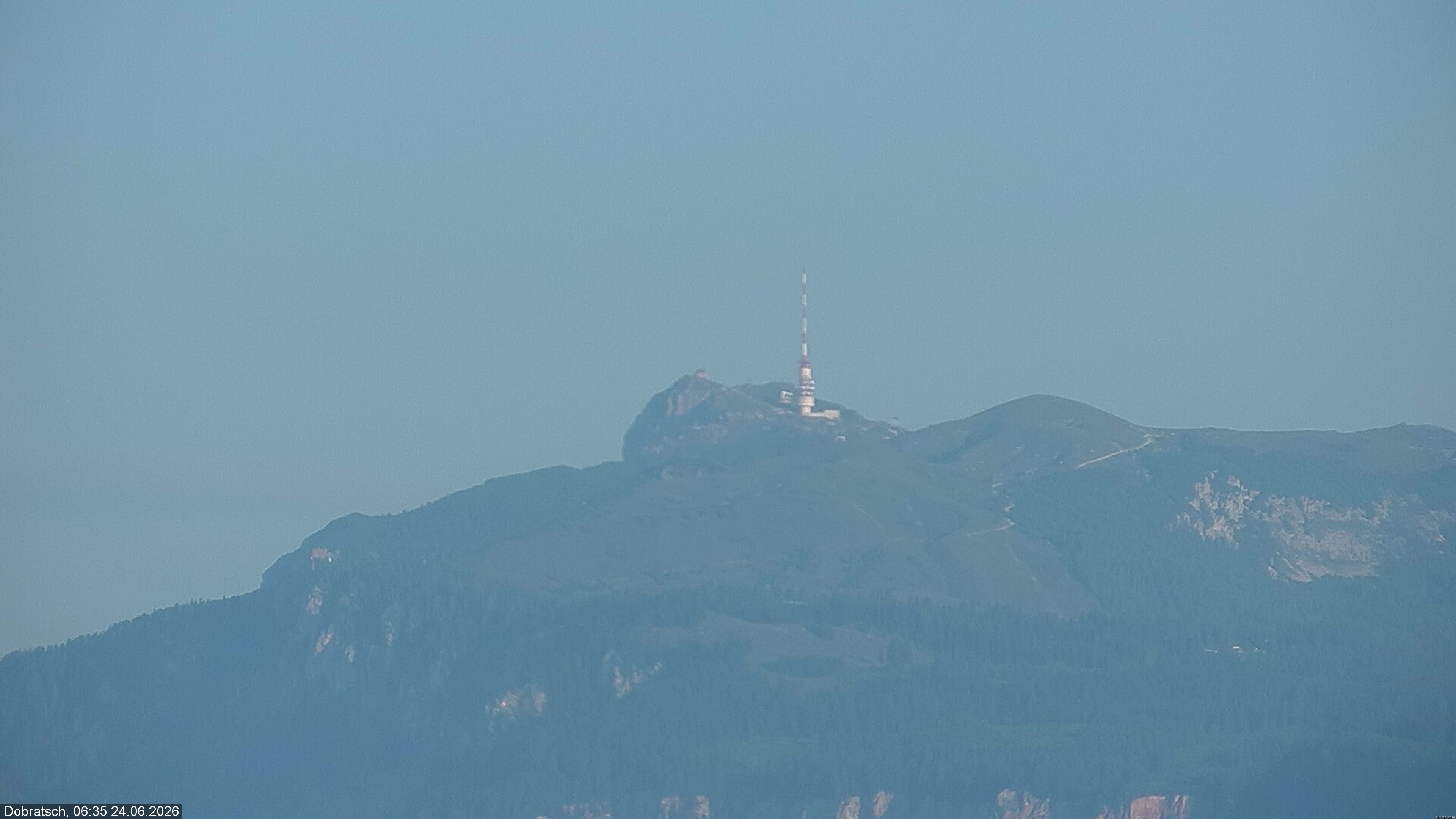 Archived image Webcam Dobratsch mountain