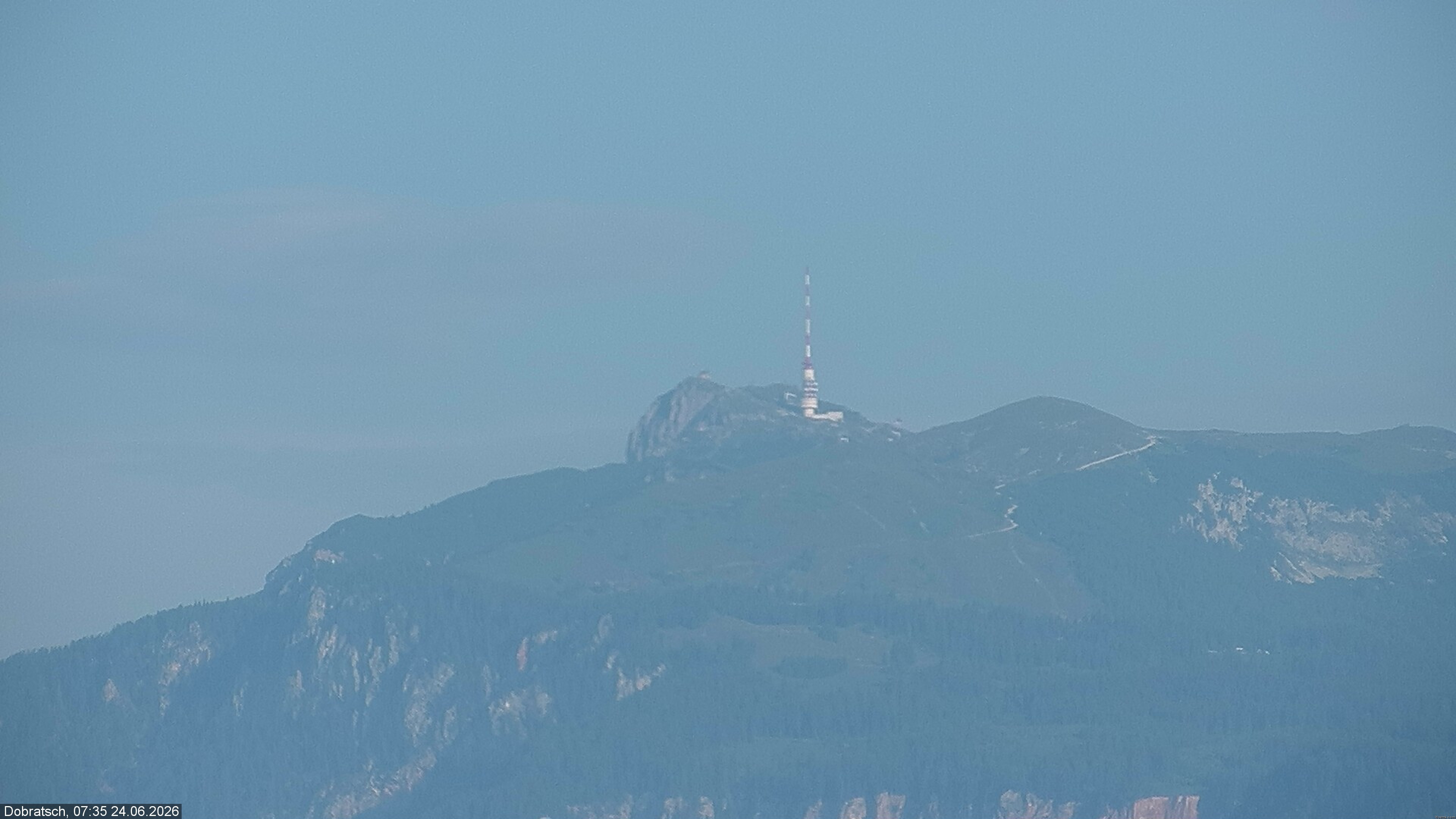 Archived image Webcam Dobratsch mountain