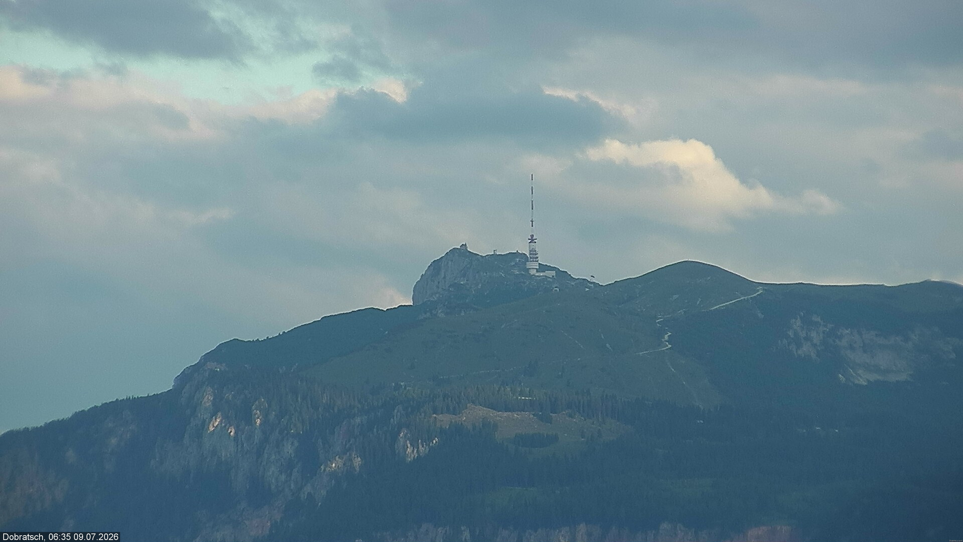 Archiv Foto Webcam Burgarena Finkenstein - Dobratsch
