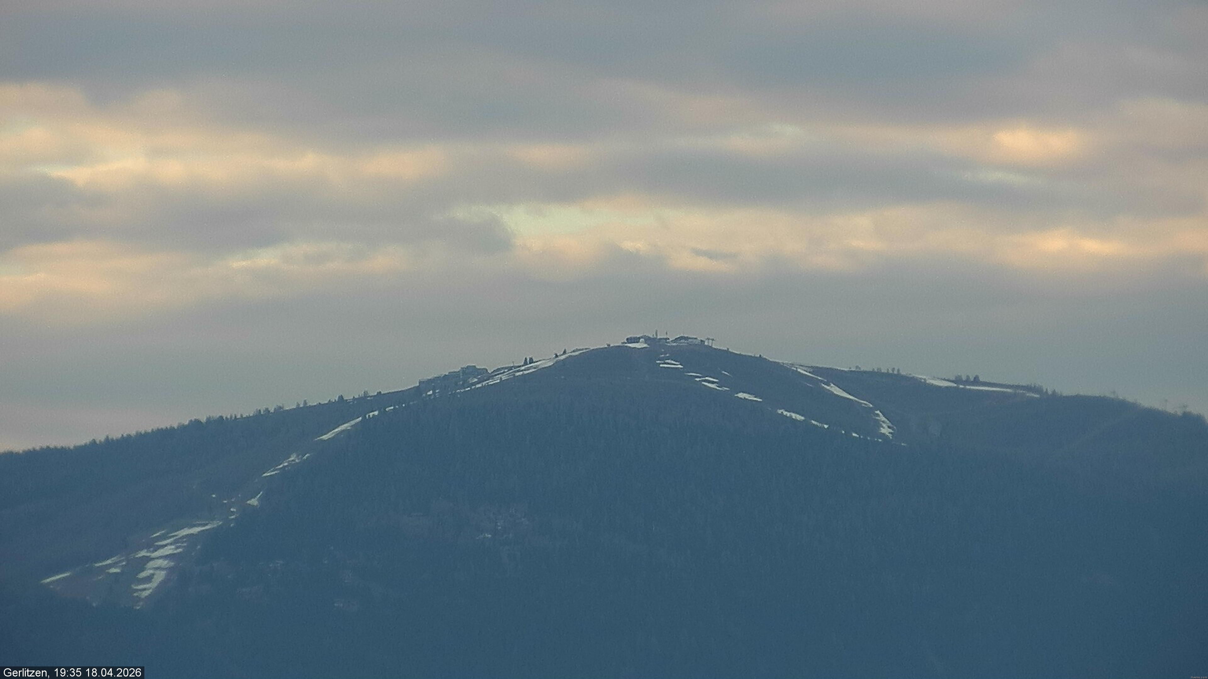 Archiv Foto Webcam Burgarena Finkenstein - Gerlitzen