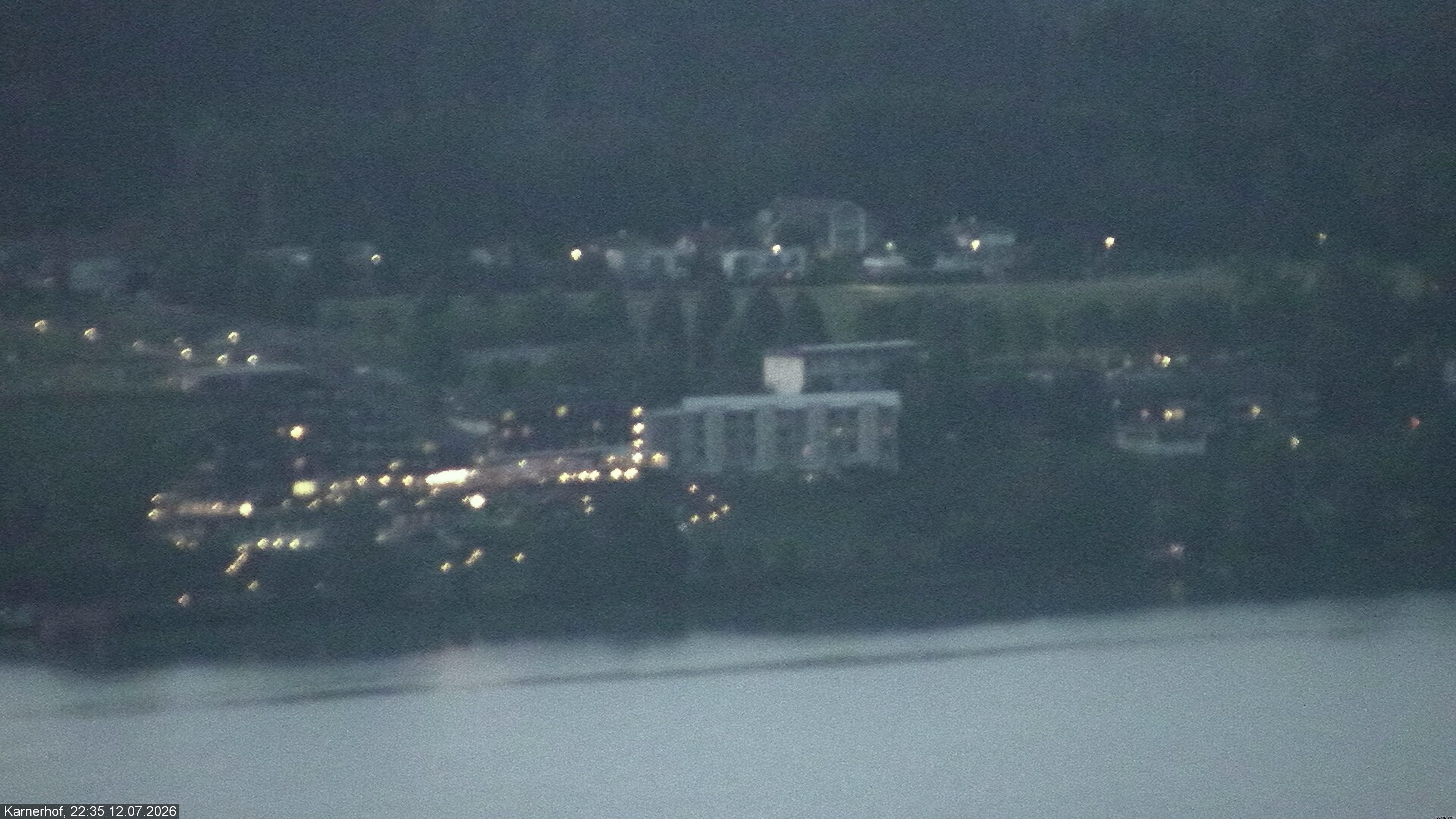 Archived image Webcam Hotel Karnerhof at Faaker See lake