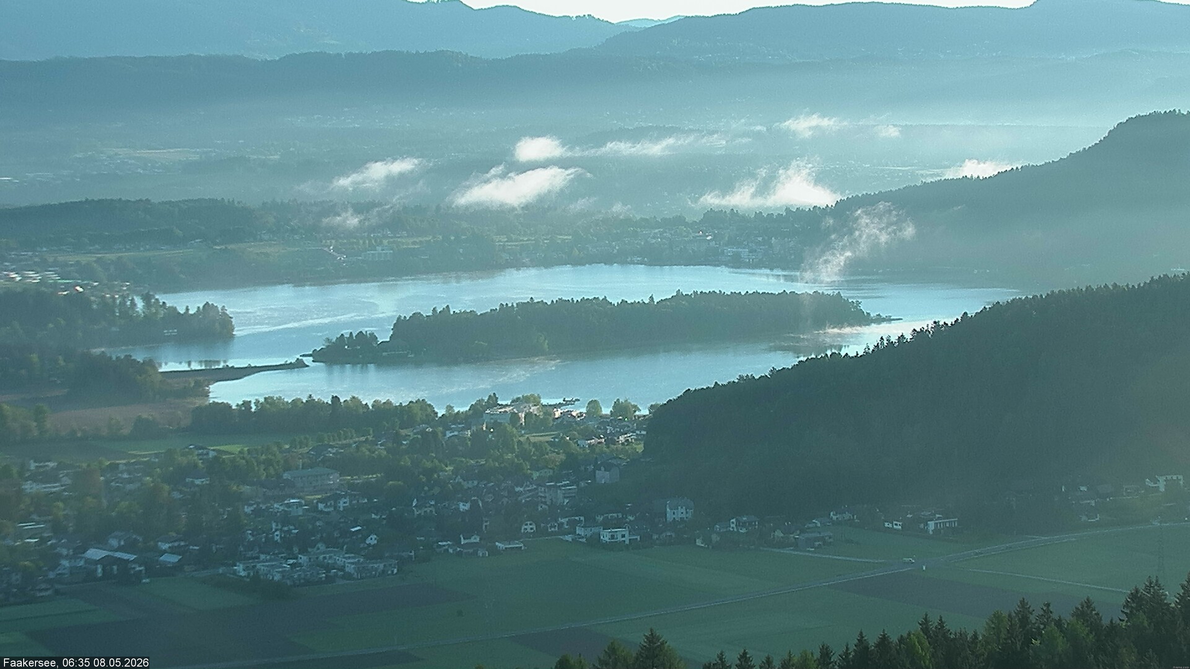 Archiv Foto Webcam Faakersee südlich von Villach