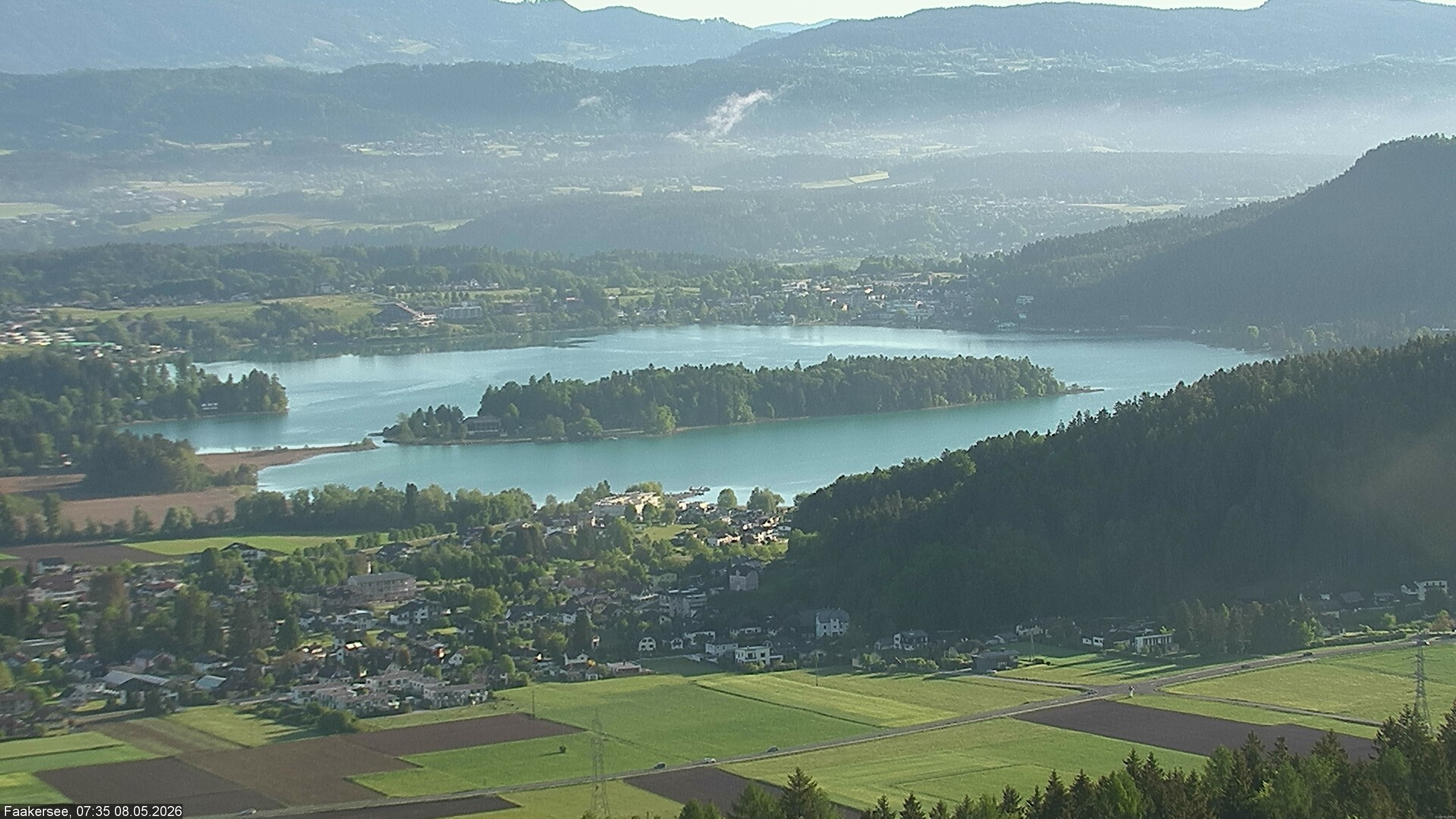 Archiv Foto Webcam Faakersee südlich von Villach