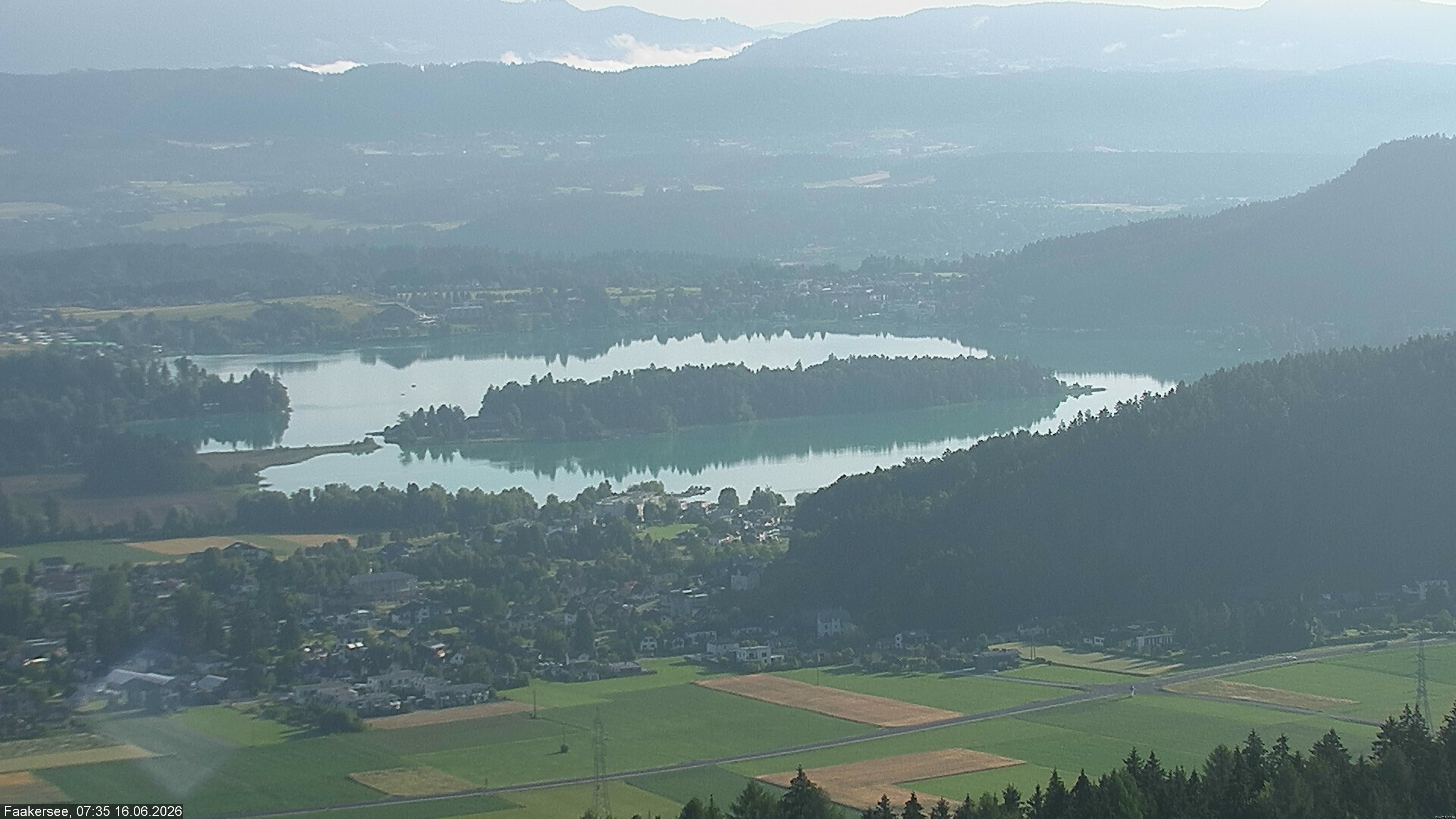 Archiv Foto Webcam Faakersee südlich von Villach