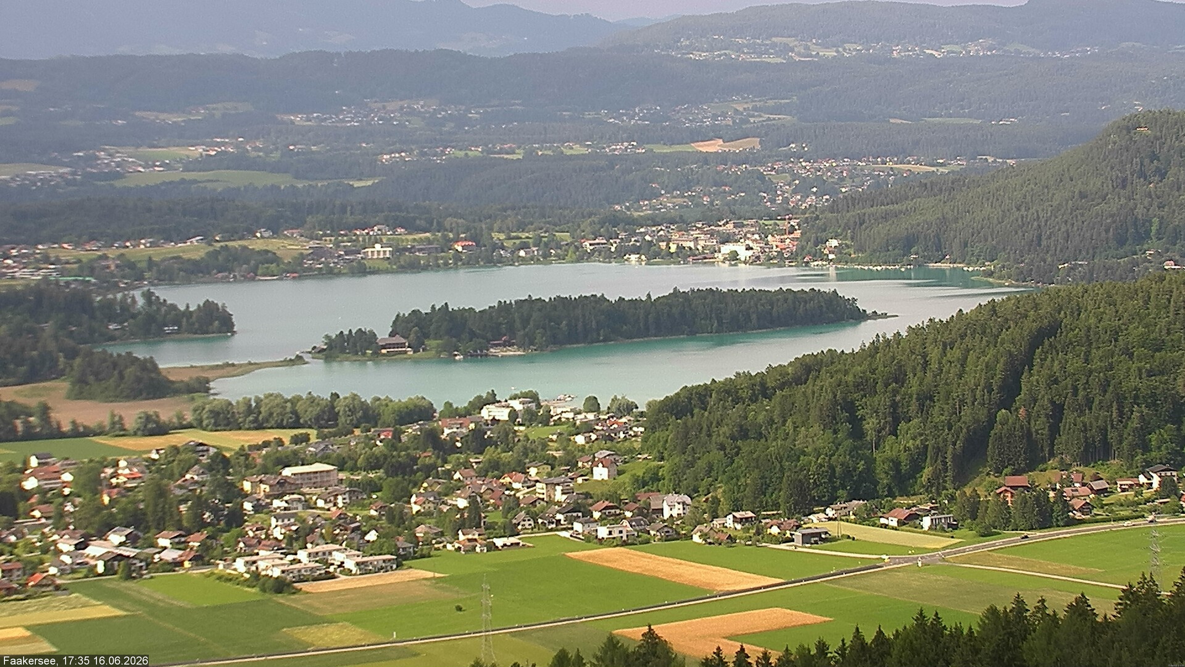 Archiv Foto Webcam Faakersee südlich von Villach