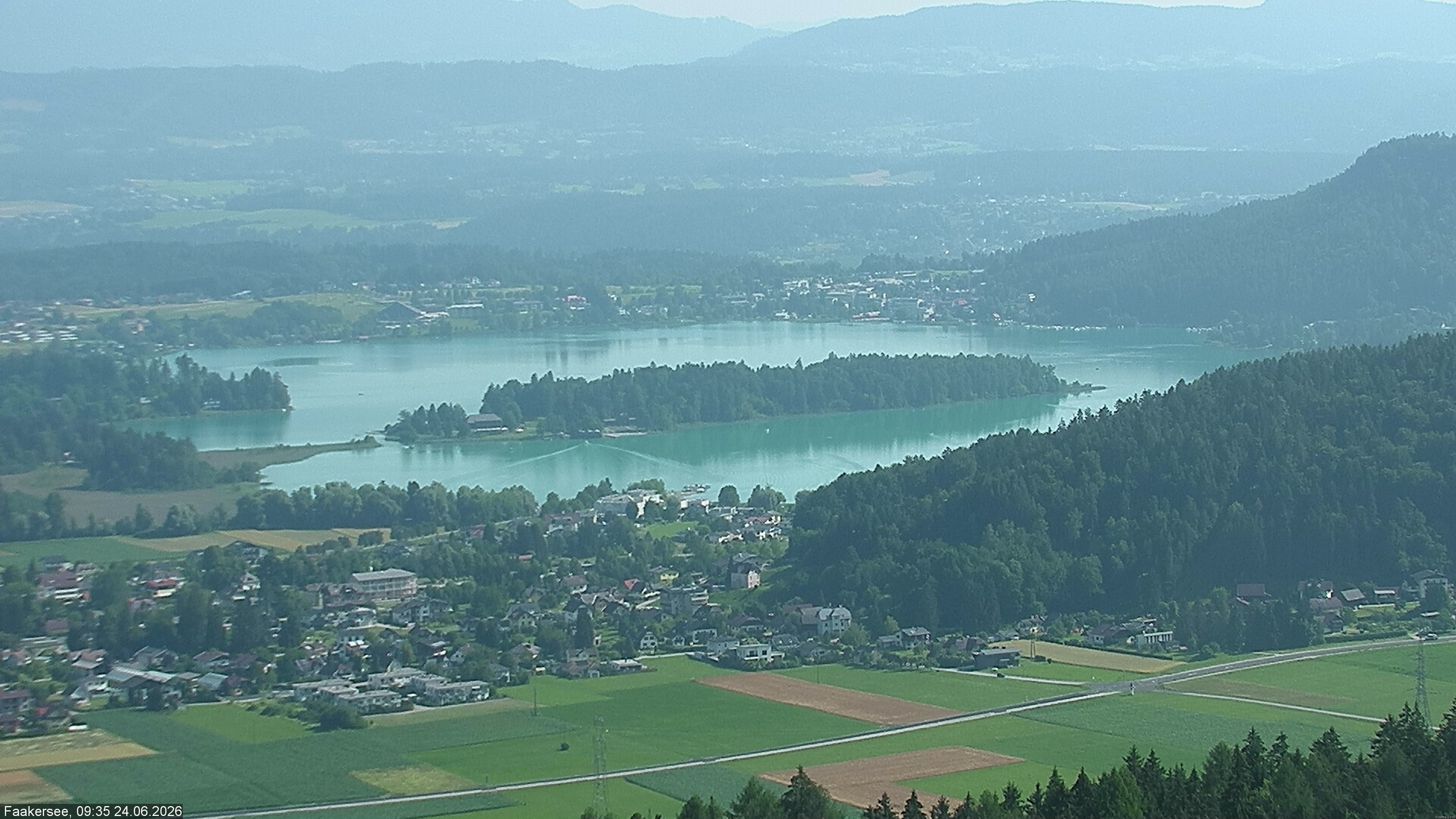 Archiv Foto Webcam Faakersee südlich von Villach