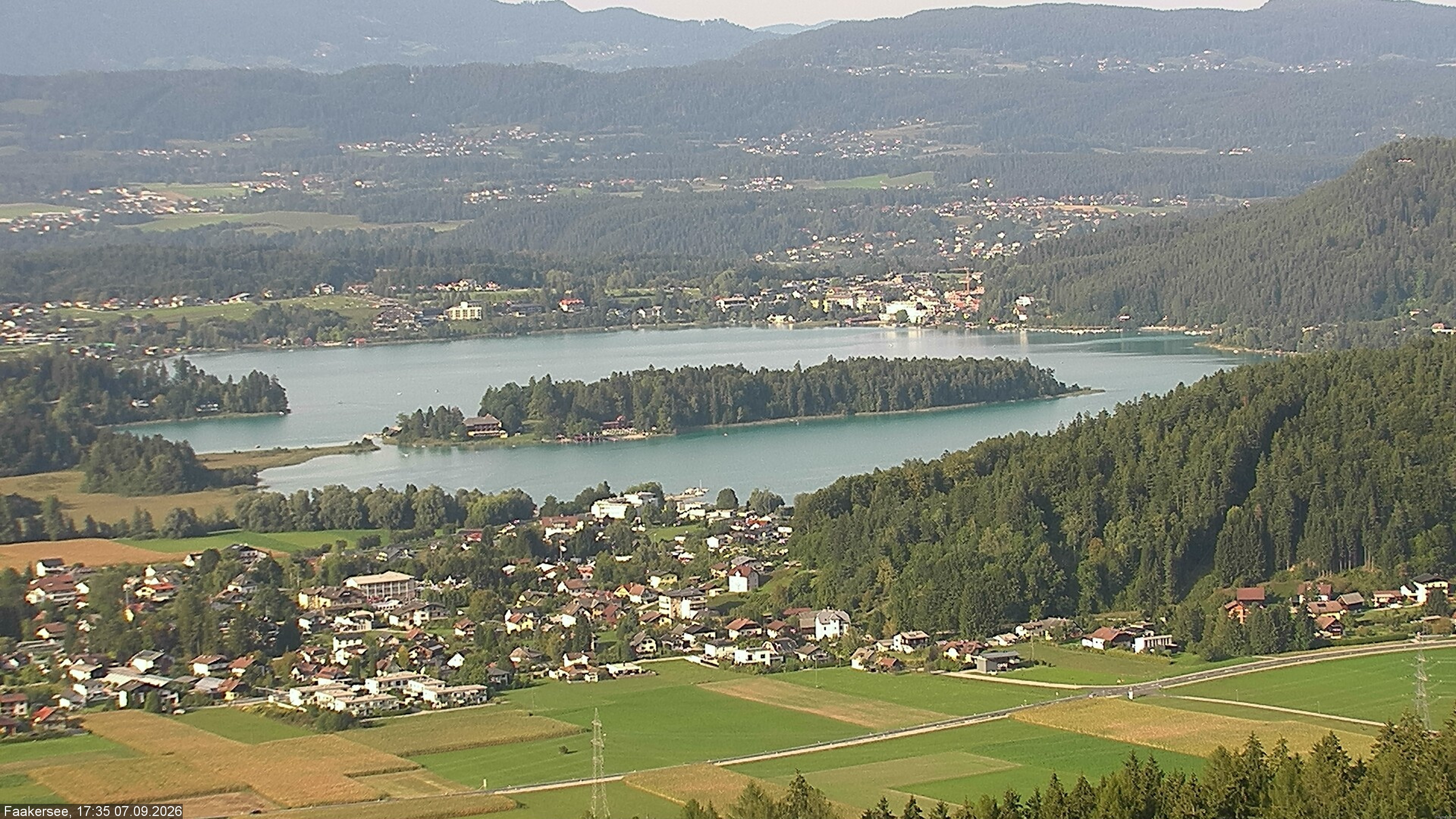 Archiv Foto Webcam Faakersee südlich von Villach
