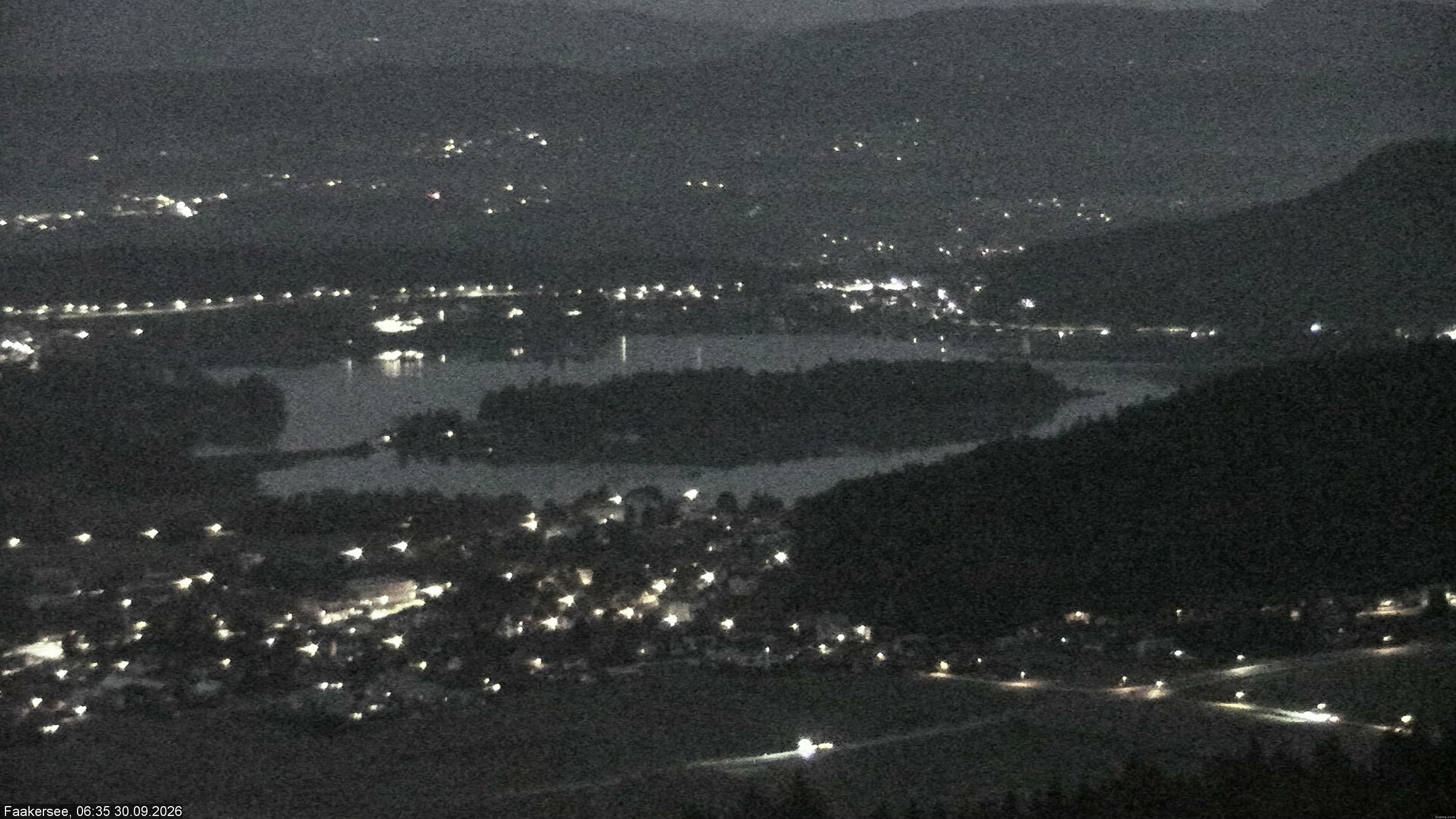 Archiv Foto Webcam Faakersee südlich von Villach
