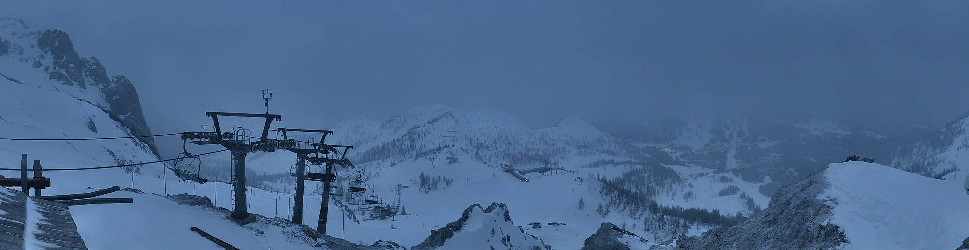 Archiv Foto Webcam Nassfeld: Panoramablick vom Gartnerkofel