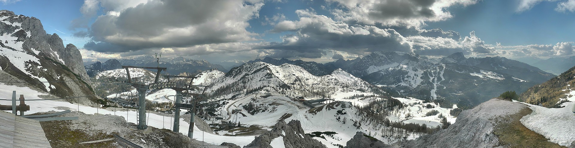 Archiv Foto Webcam Nassfeld: Panoramablick vom Gartnerkofel