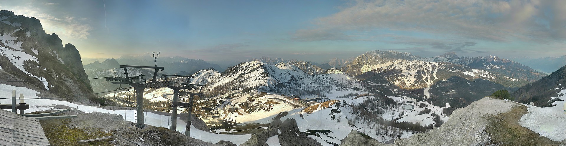 Archiv Foto Webcam Nassfeld: Panoramablick vom Gartnerkofel