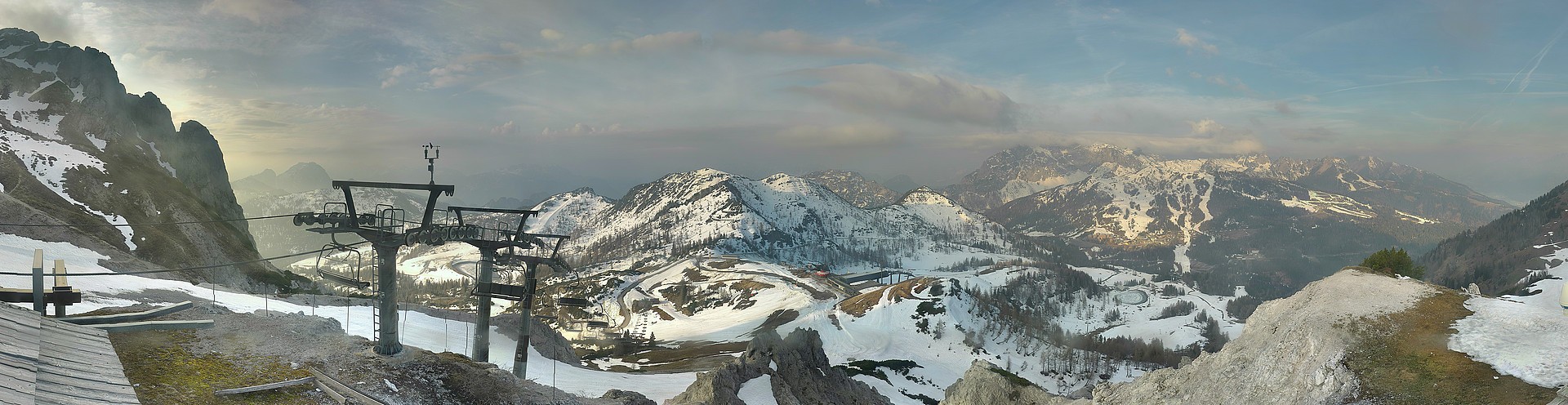 Archiv Foto Webcam Nassfeld: Panoramablick vom Gartnerkofel