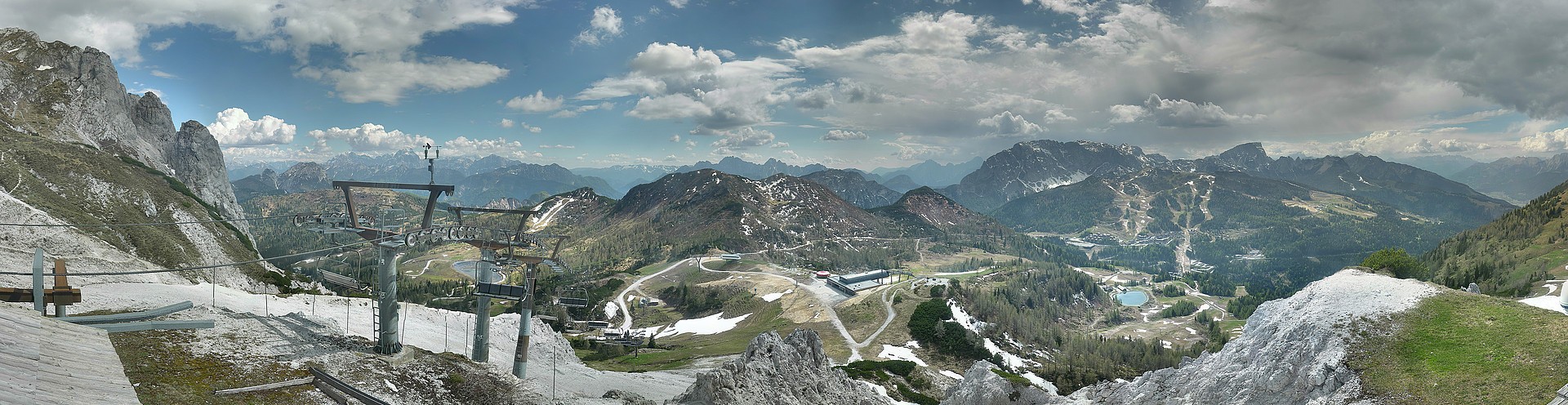 Archiv Foto Webcam Nassfeld: Panoramablick vom Gartnerkofel