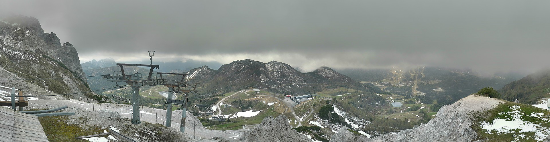 Archiv Foto Webcam Nassfeld: Panoramablick vom Gartnerkofel