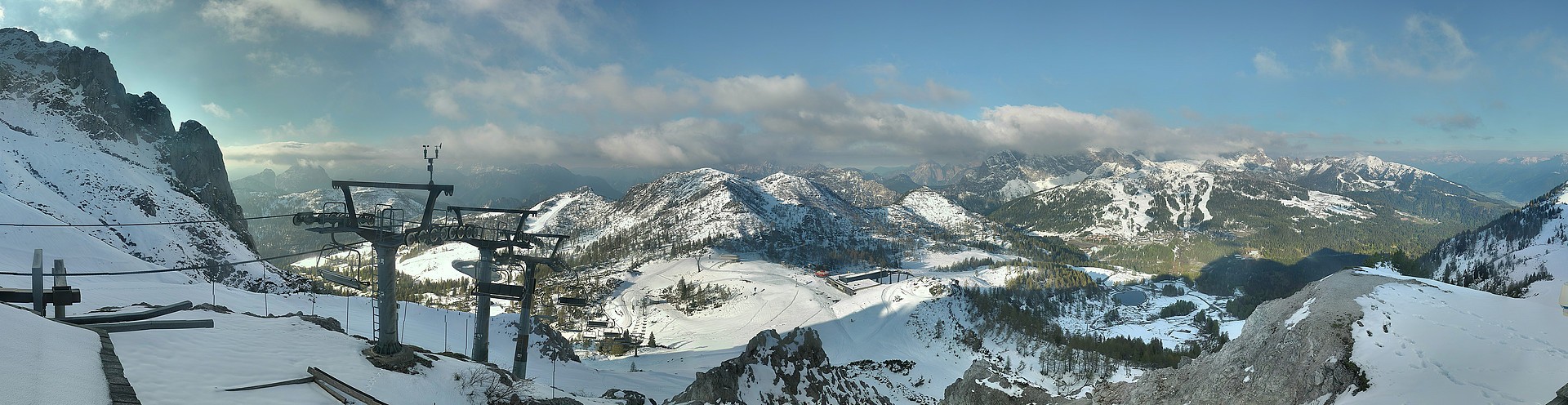Archived image Webcam Nassfeld: Panorama view Gartnerkofel