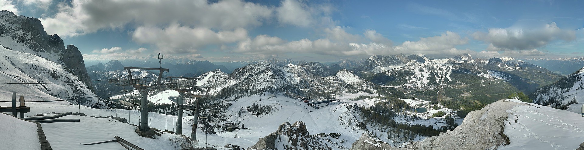 Archived image Webcam Nassfeld: Panorama view Gartnerkofel
