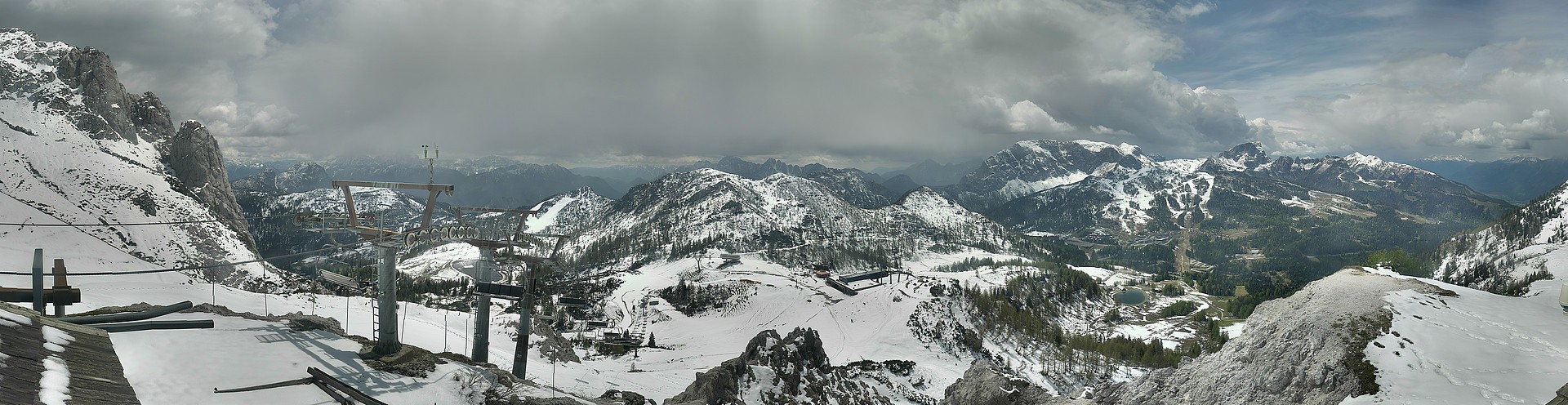 Archived image Webcam Nassfeld: Panorama view Gartnerkofel