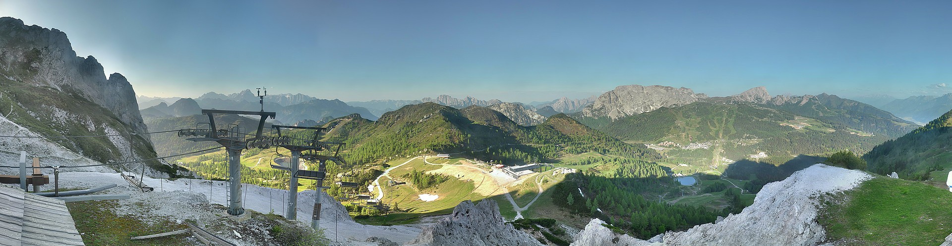 Archived image Webcam Nassfeld: Panorama view Gartnerkofel