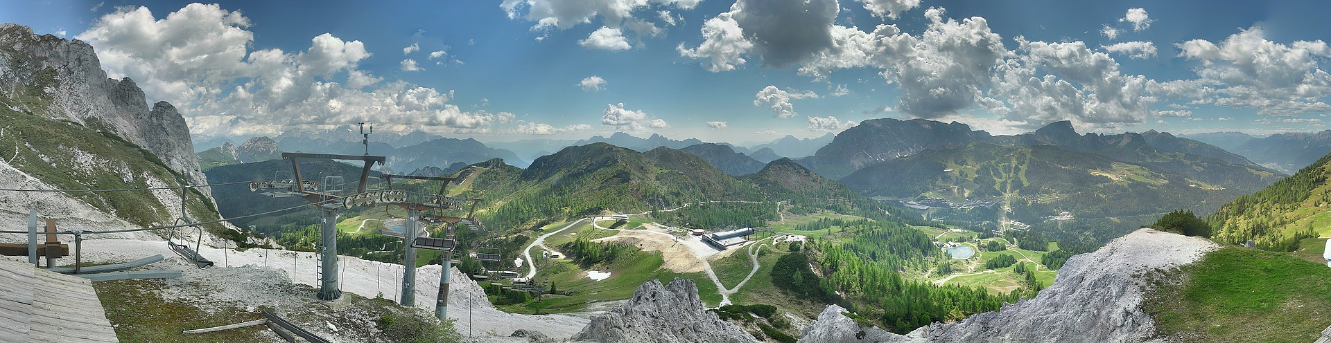 Archiv Foto Webcam Nassfeld: Panoramablick vom Gartnerkofel