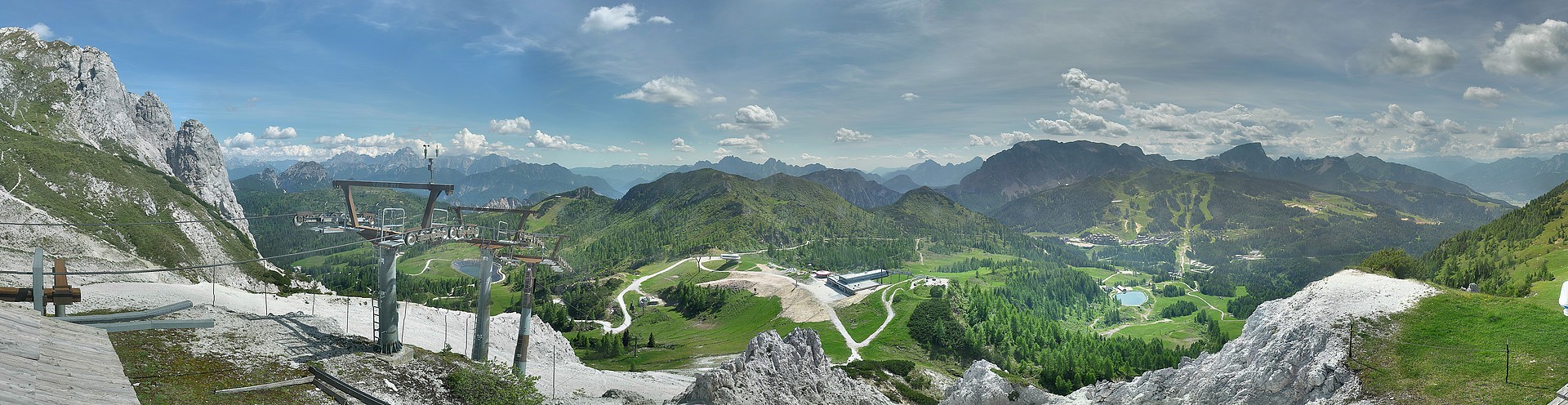 Archiv Foto Webcam Nassfeld: Panoramablick vom Gartnerkofel