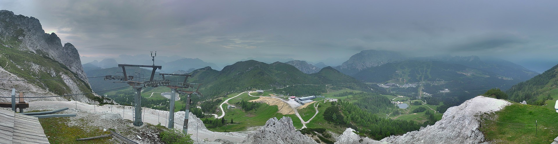 Archiv Foto Webcam Nassfeld: Panoramablick vom Gartnerkofel