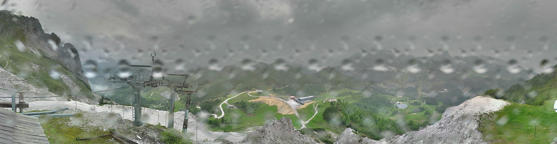 Archiv Foto Webcam Nassfeld: Panoramablick vom Gartnerkofel