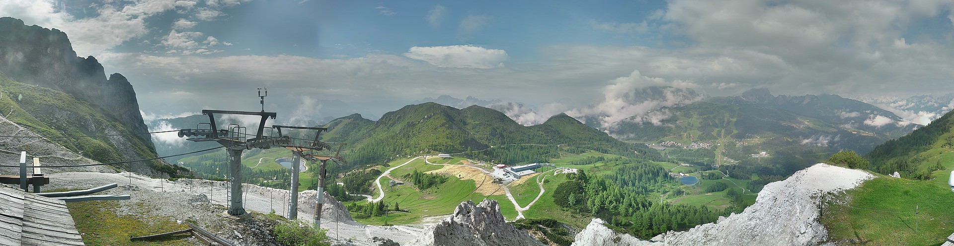 Archiv Foto Webcam Nassfeld: Panoramablick vom Gartnerkofel