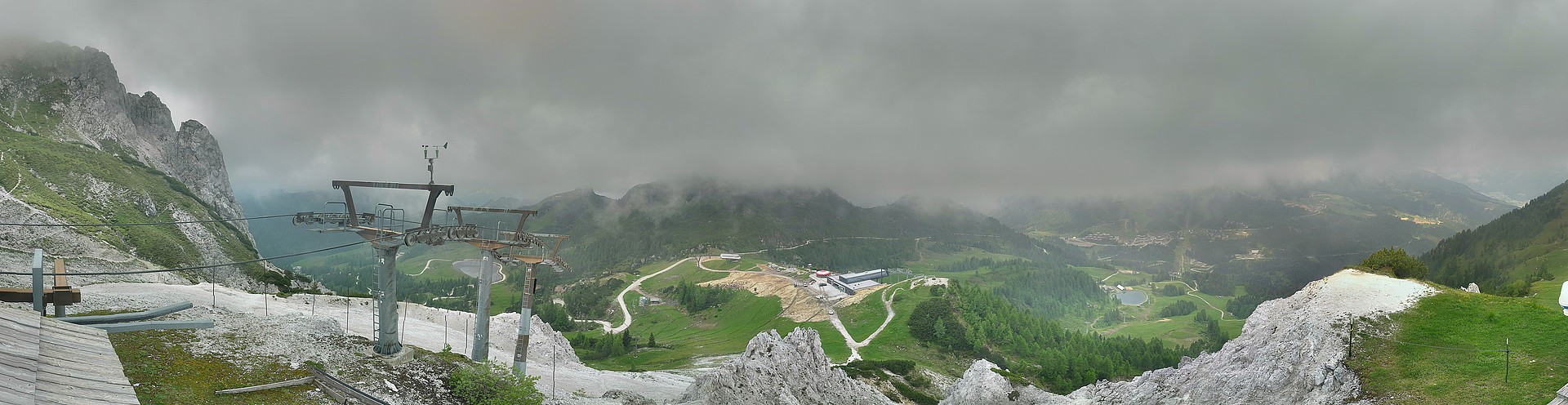 Archiv Foto Webcam Nassfeld: Panoramablick vom Gartnerkofel