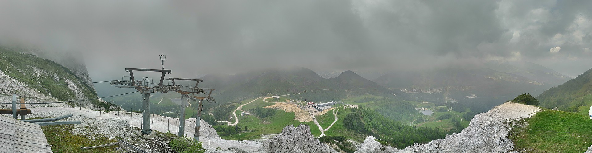 Archiv Foto Webcam Nassfeld: Panoramablick vom Gartnerkofel