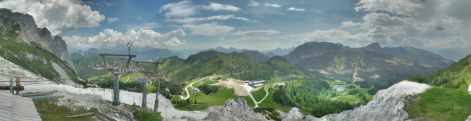 Archiv Foto Webcam Nassfeld: Panoramablick vom Gartnerkofel