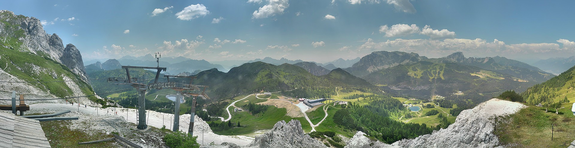 Archiv Foto Webcam Nassfeld: Panoramablick vom Gartnerkofel