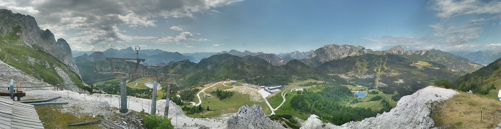 Archiv Foto Webcam Nassfeld: Panoramablick vom Gartnerkofel