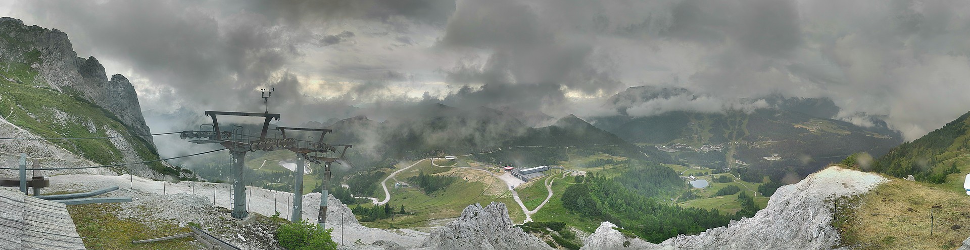 Archiv Foto Webcam Nassfeld: Panoramablick vom Gartnerkofel