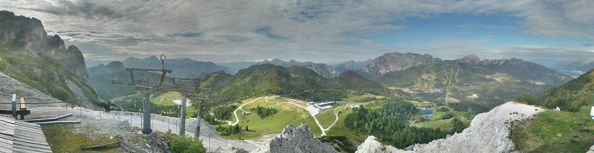 Archiv Foto Webcam Nassfeld: Panoramablick vom Gartnerkofel